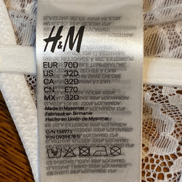 NWT 32D H&M White Soft Lace Bra Unlined, Underwire, Adjustable Straps - Picture 10 of 12